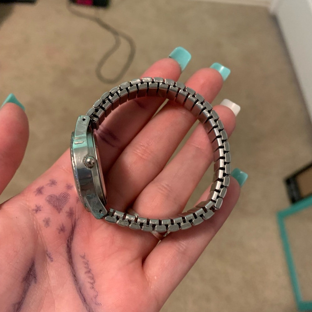 Watch - Picture 3 of 4